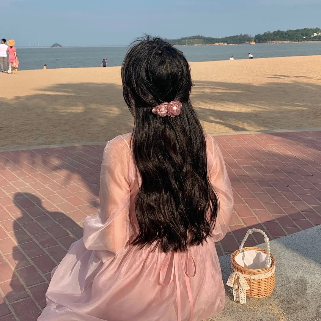 多梦女孩 海报